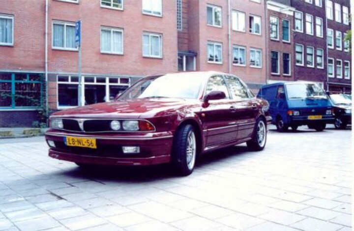 Mitsubishi Sigma 3.0i V6 DOHC