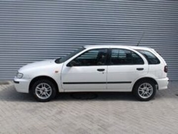 Nissan Almera 1.6 GX (1998)
