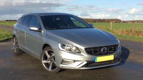 Volvo V60 D2 R-Design