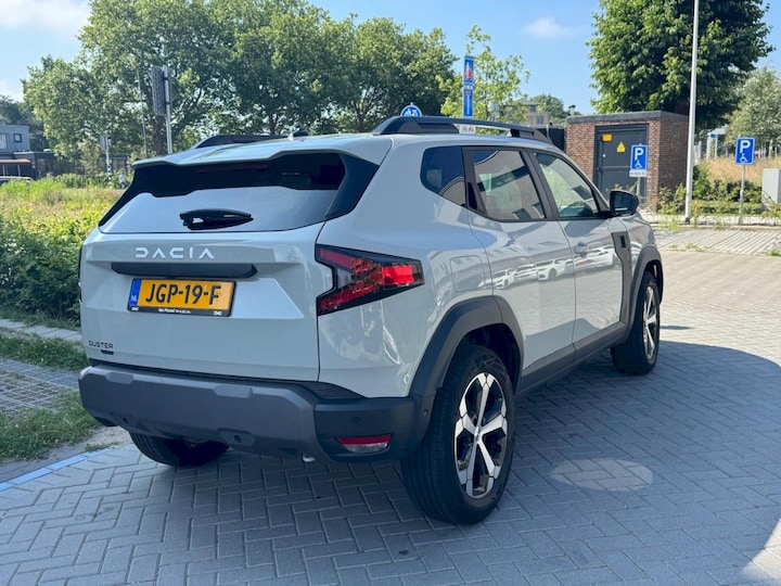 Dacia Duster HYBRID 140 Journey (2025)