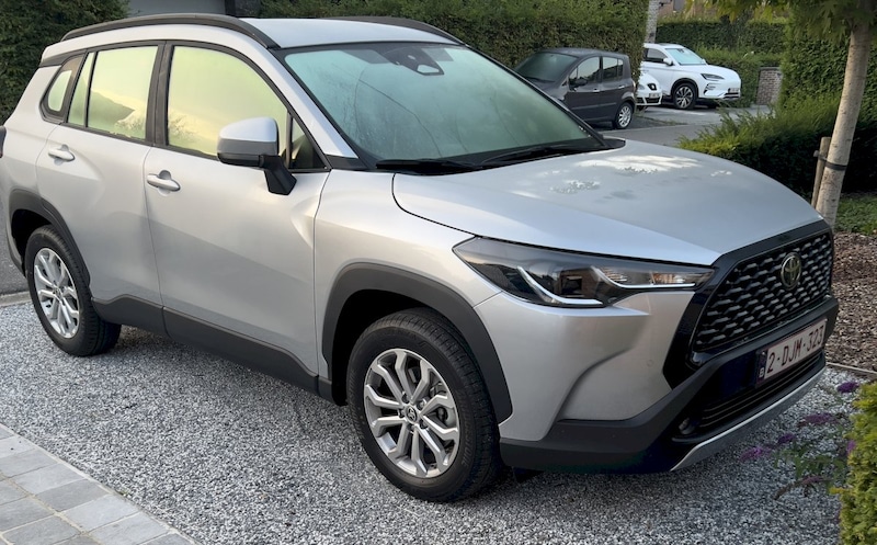 Toyota Corolla Cross 2.0 Hybrid Dynamic (2024)