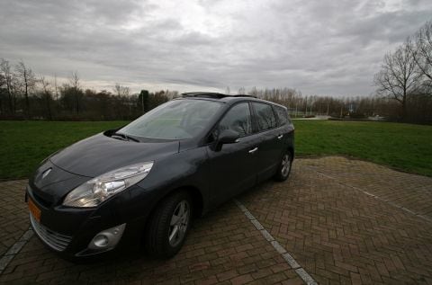 Renault Grand Scénic 1.9 dCi 130 Dynamique (2009)