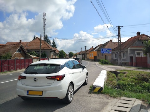 Opel Astra 1.0 Turbo Edition (2016)