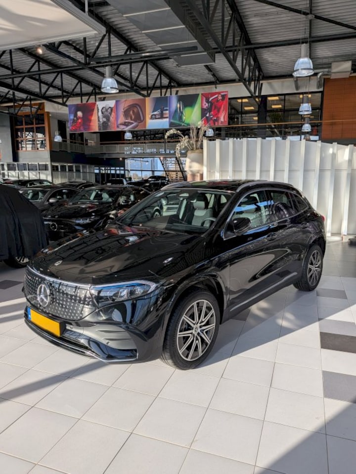Mercedes-Benz EQA 250+ Business Solution AMG (2025)
