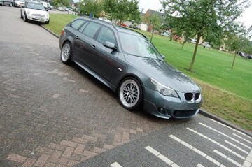 BMW 530d Touring (2004)