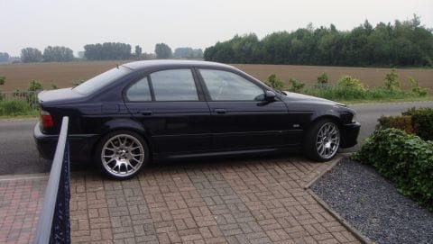 BMW M5 (1999)