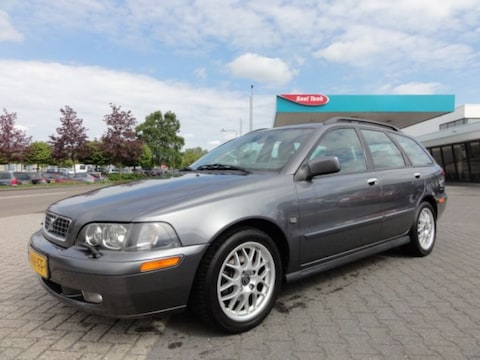 Volvo V40 1.9 D 115pk Europa Prestige (2004)