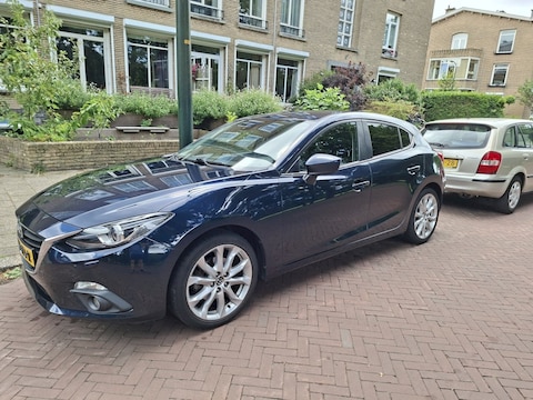 Mazda 3 SkyActiv-G 2.0 120 GT-M (2016)