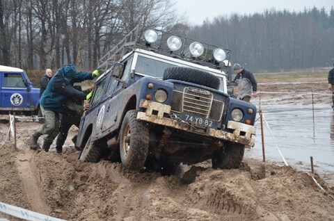 Land Rover 109