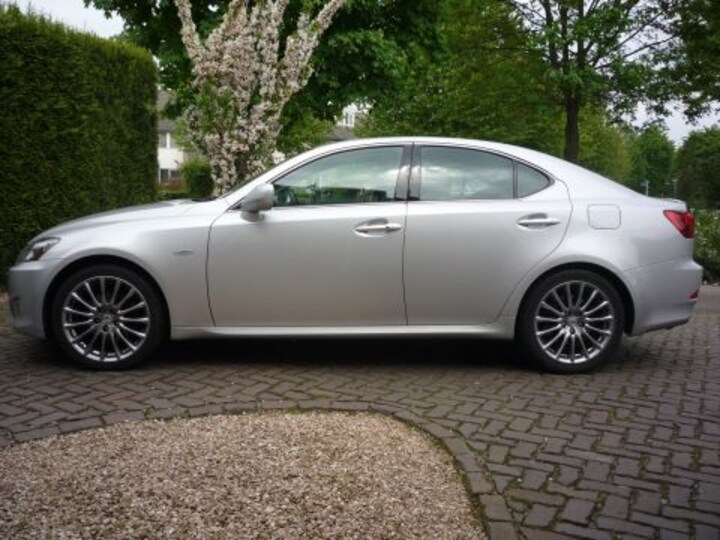 Lexus IS 250 Business Luxury (2006)
