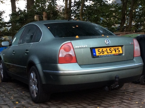 Volkswagen Passat 1.9 TDI 130pk Highline (2003)