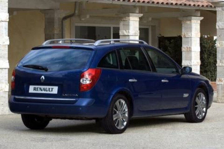 Renault Laguna Grand Tour 2.2 dCi Privilège (2003)