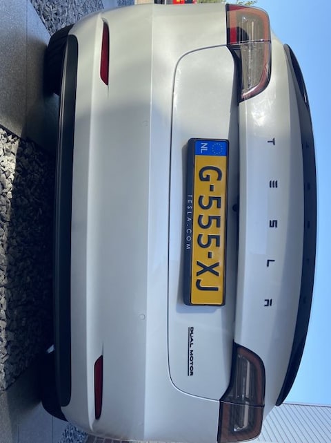 Tesla Model 3 Long Range AWD