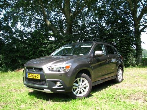 Mitsubishi ASX 1.6 ClearTec Intense (2011)