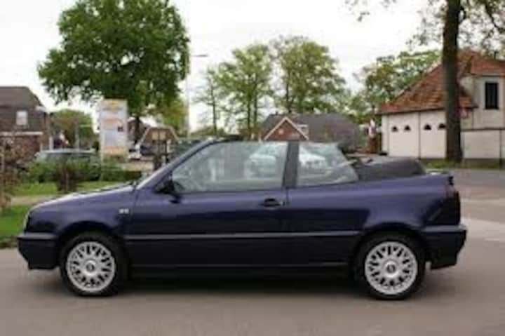 Volkswagen Golf Cabriolet 1.9 TDI 90pk Avantgarde