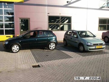 Opel Corsa 1.4-16V Maxx (2004)