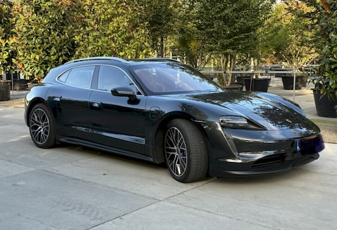 Porsche Taycan (2022)