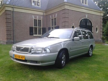Volvo V70 2.4 140pk Europa Exclusive (2000)