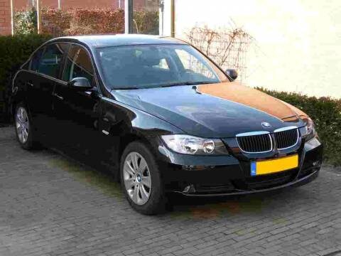 BMW 318i (2005)