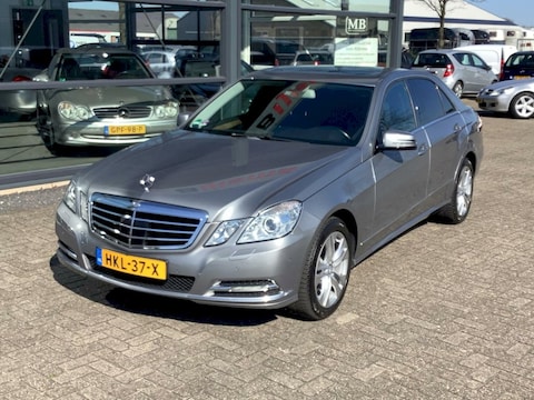 Mercedes-Benz E 250 CGI BlueEFFICIENCY Elegance
