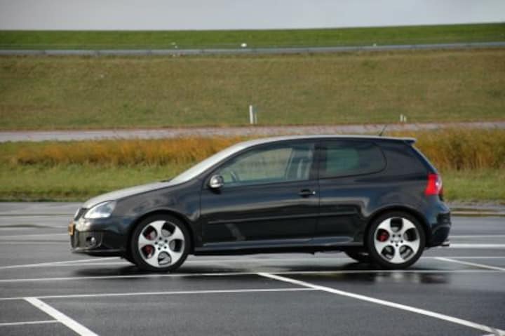 Volkswagen Golf 2.0 16V FSI Turbo GTI