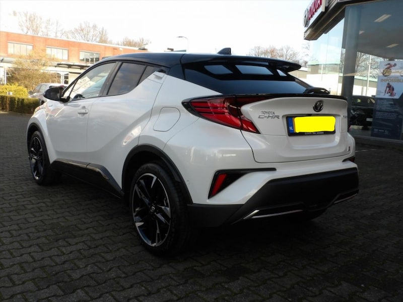 Toyota C-HR (2021)