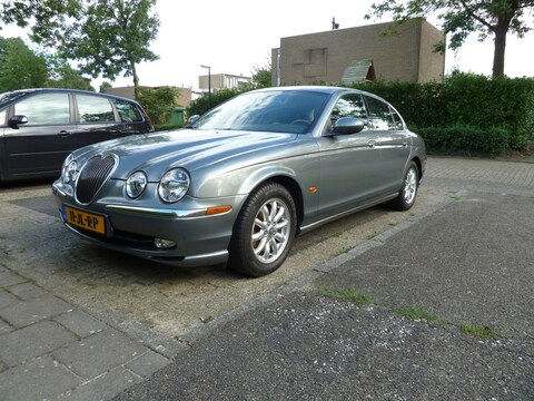 Jaguar S-Type 2.5 V6 Executive