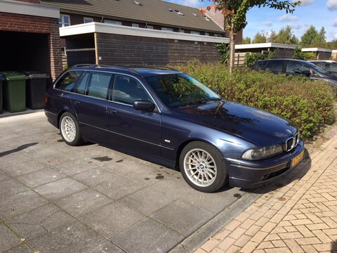 BMW 530i touring Edition