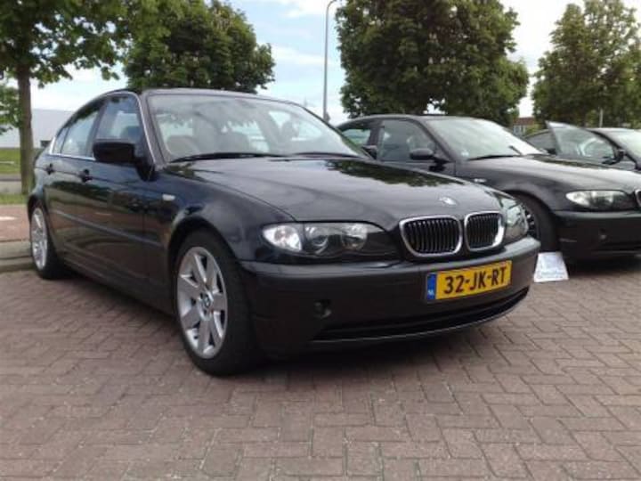 BMW 330d Executive (2002)