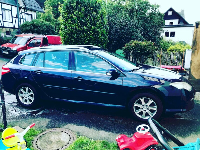 Renault Laguna Estate 2.0 16V 140 Dynamique (2009)