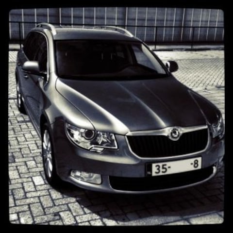 Skoda Superb Combi 1.8 TSI Elegance Businessline (2011)