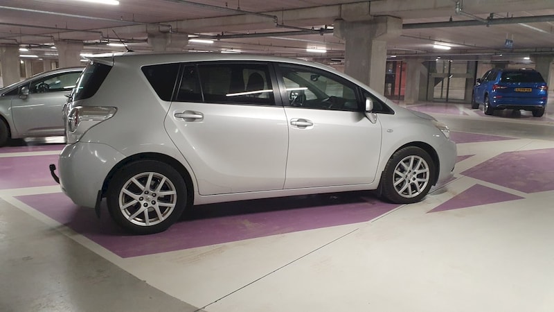 Toyota Verso 1.8 16v VVT-i Dynamic (2009)