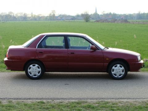 Daihatsu Applause 1.6i (2000)