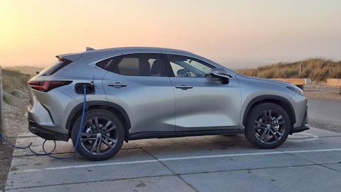 Lexus NX 450h+ 4WD Executive Line